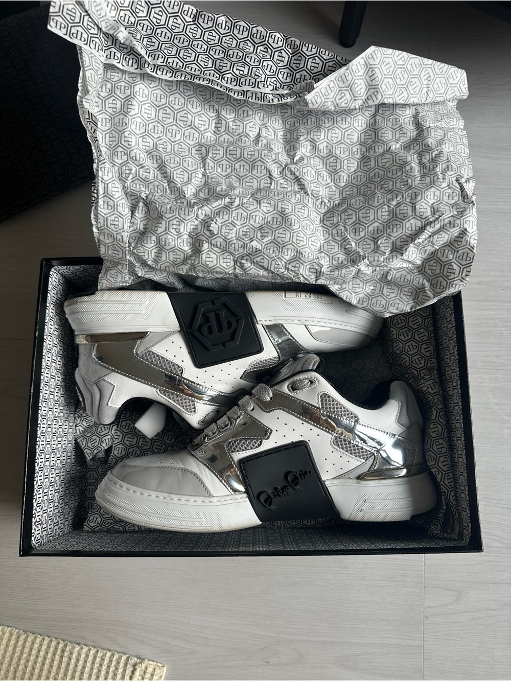 Philipp Plein White and Metallic Silver Sneakers